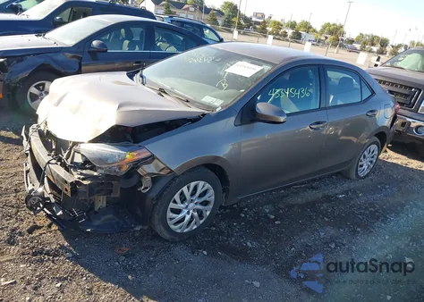 2017 Toyota Corolla Le из США, поврежденный, VIN 5YFBURHE4HP698972